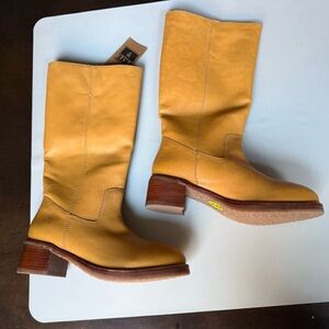 Frye Camryn Tall Pull On Boots Banana Yellow Leather Women’s 9 Western NEW